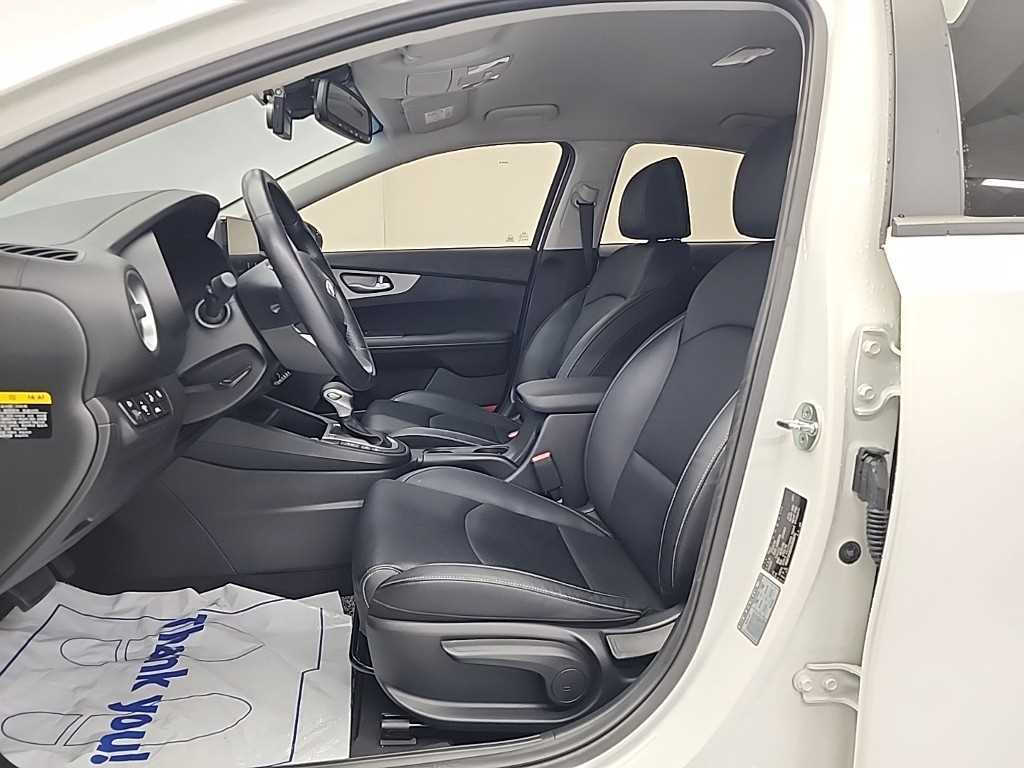 KIA K3 - Vista 11