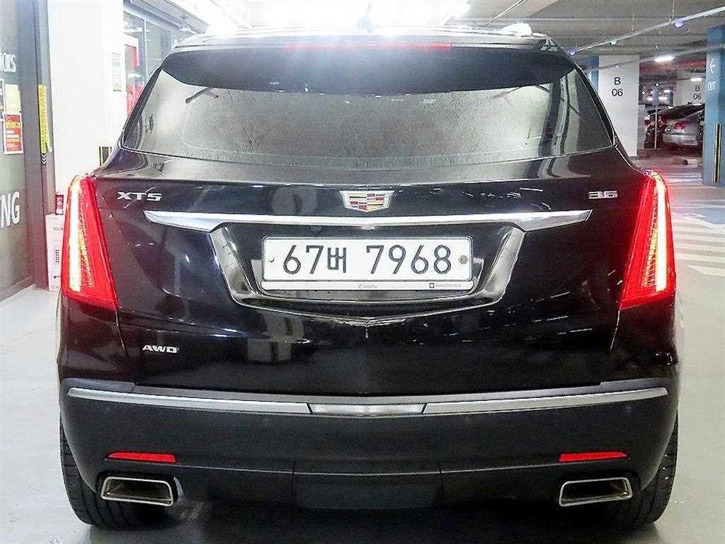 Cadillac XT5 - Vista 5