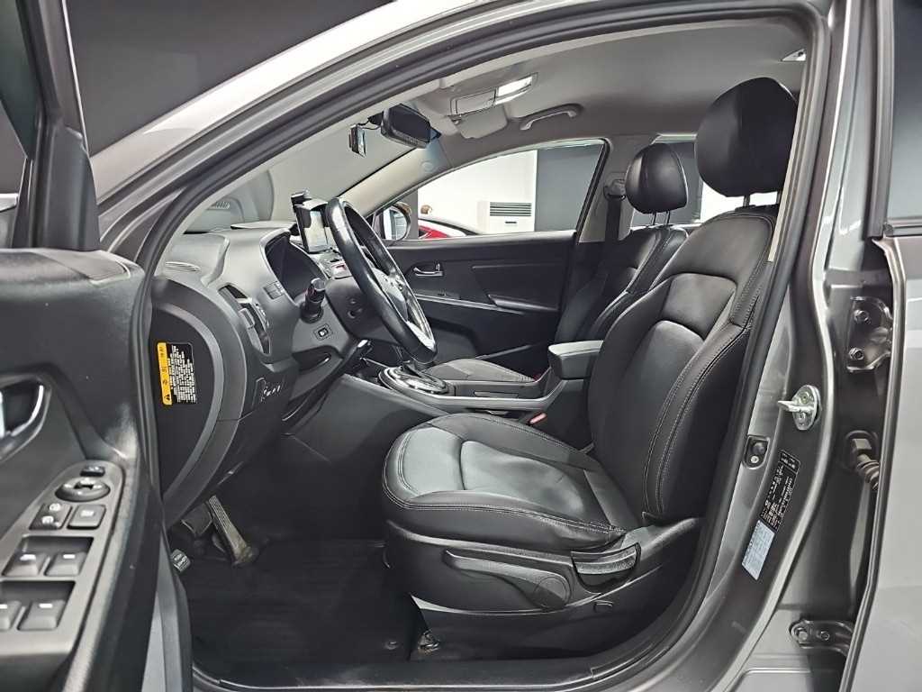 KIA Sportage - Vista 11
