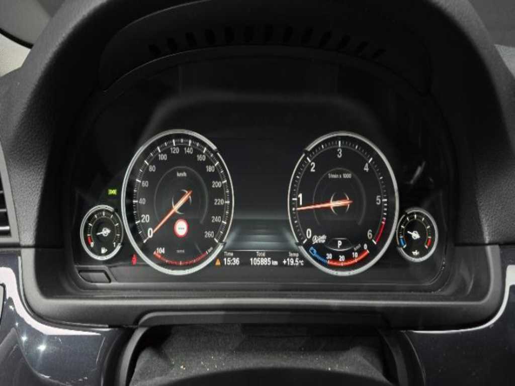 BMW 5 Series - Vista 8