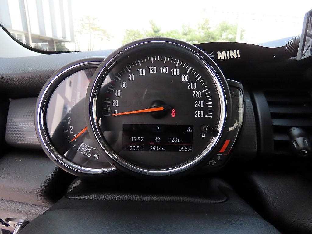 Mini Cooper - Vista 9