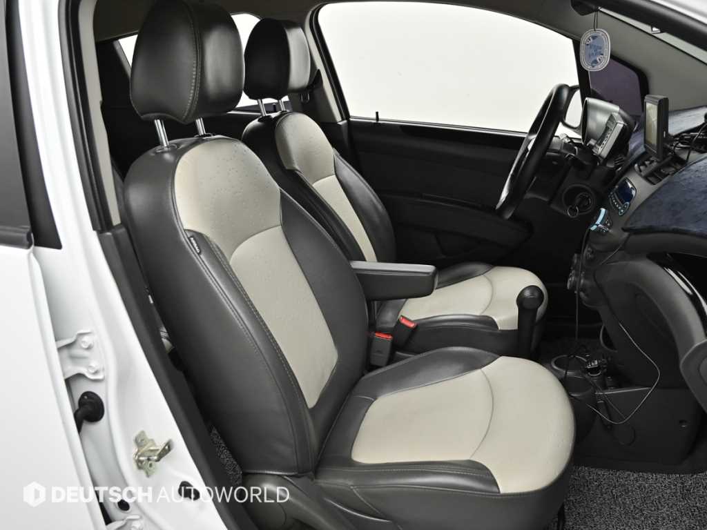 Chevrolet Spark - Vista 10