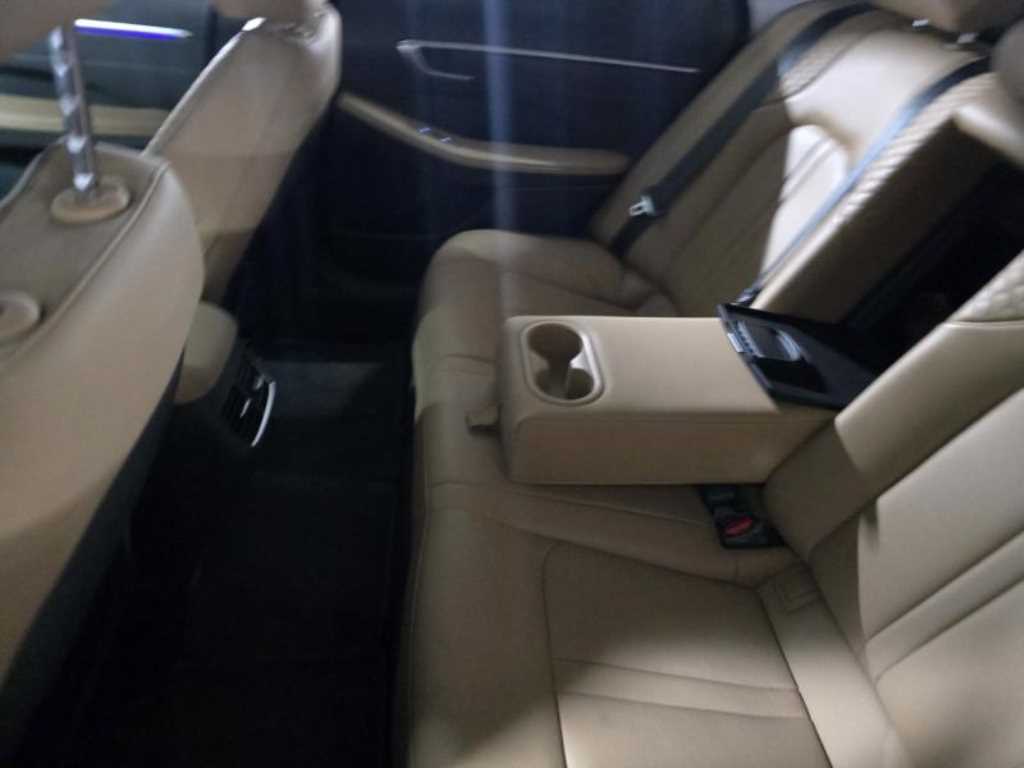 HYUNDAI Sonata - Vista 8