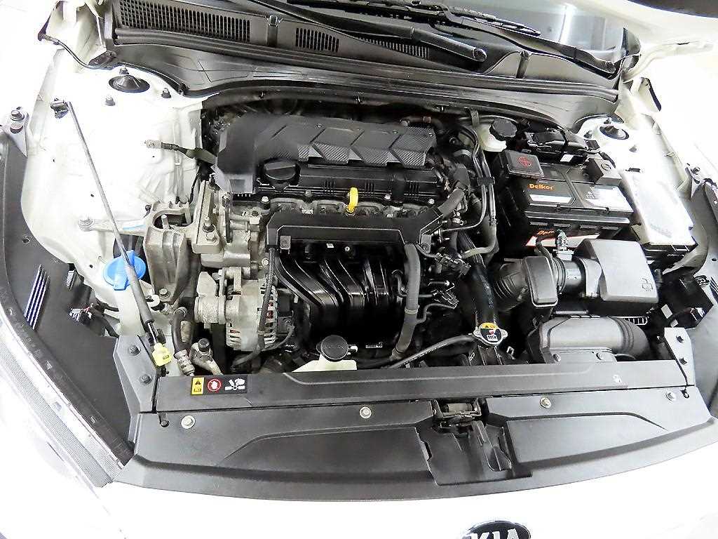KIA K3 2021 Blanco - Importación desde Corea - HF Imports Iquique - Foto 18