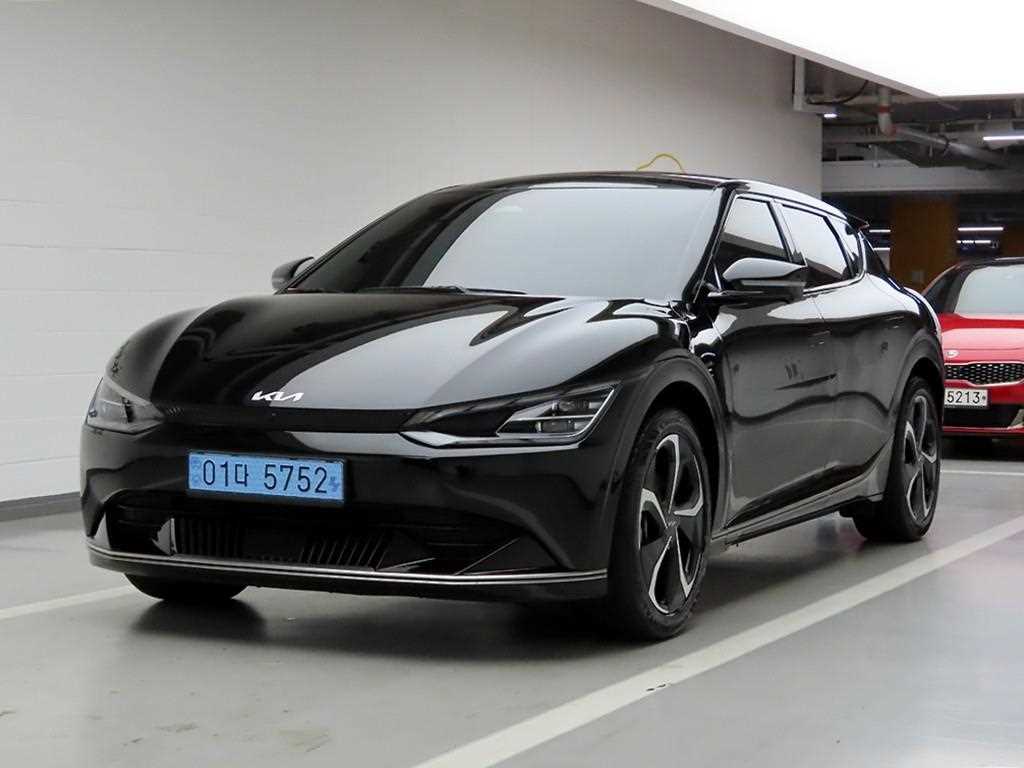 KIA EV6 2023 Negro - Importación desde Corea - HF Imports Iquique - Foto 1