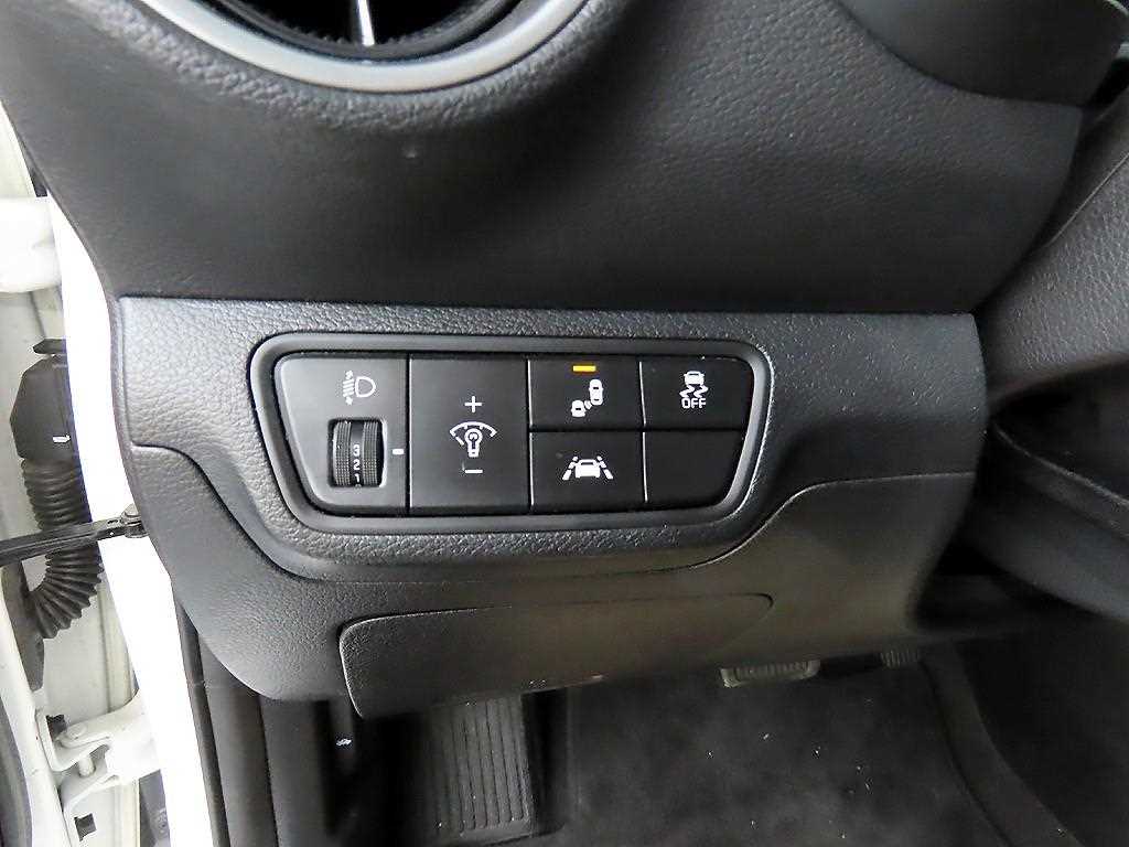 KIA K3 - Vista 12