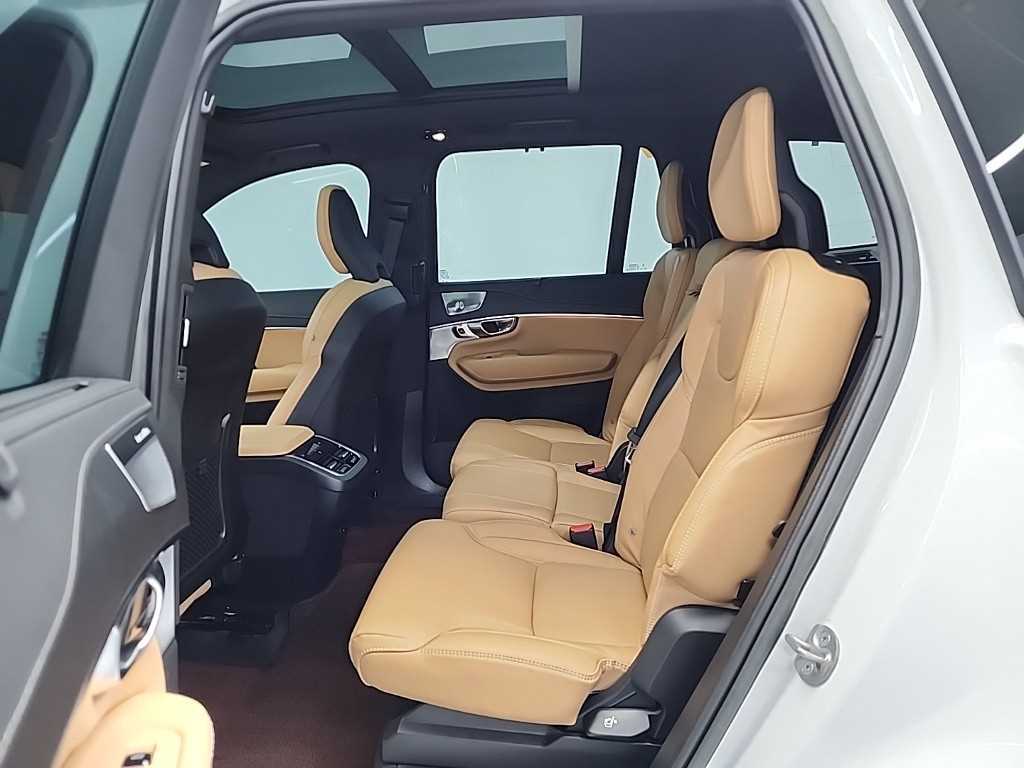 Volvo XC90 - Vista 12