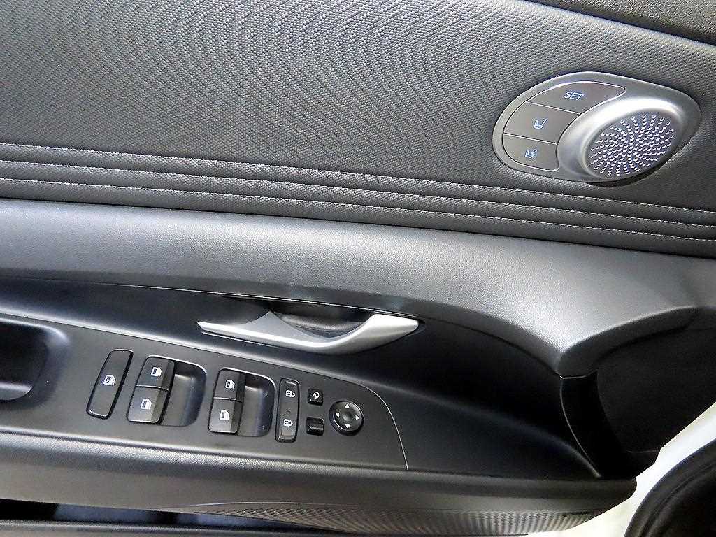 HYUNDAI Avante 2021 Blanco - Importación desde Corea - HF Imports Iquique - Foto 13