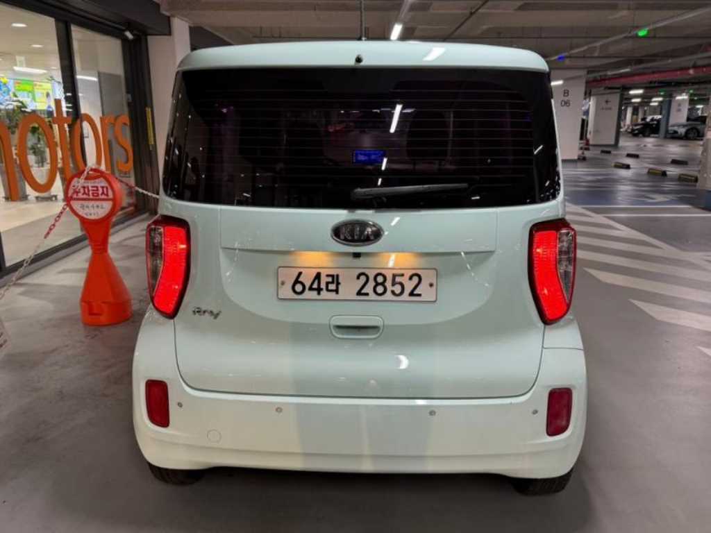 KIA Ray - Vista 5