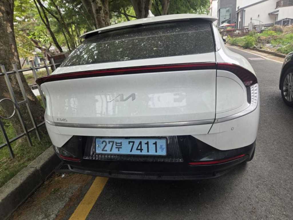 KIA EV6 - Vista 2