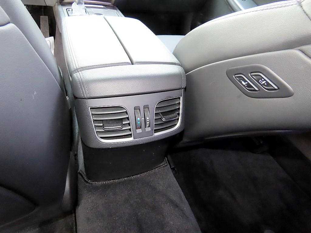 HYUNDAI Genesis 2015 Negro - Importación desde Corea - HF Imports Iquique - Foto 17