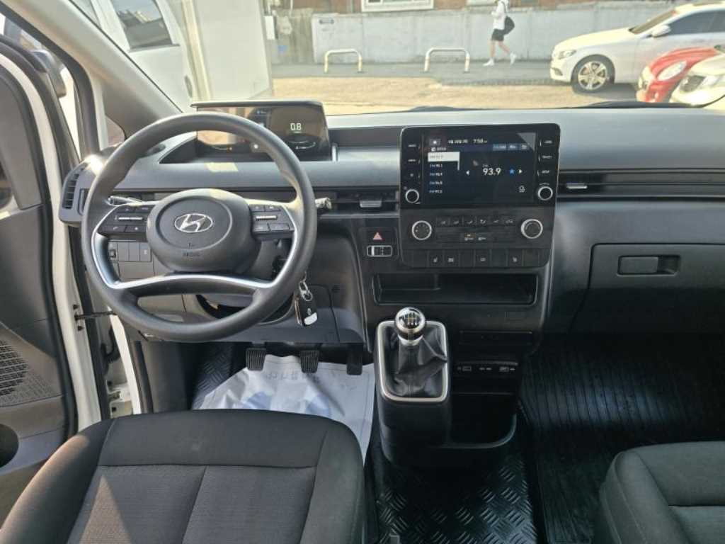 HYUNDAI Staria 2023 Blanco - Importación desde Corea - HF Imports Iquique - Foto 20