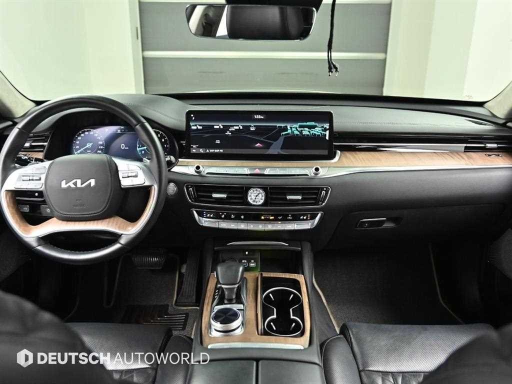 KIA K9 - Vista 7