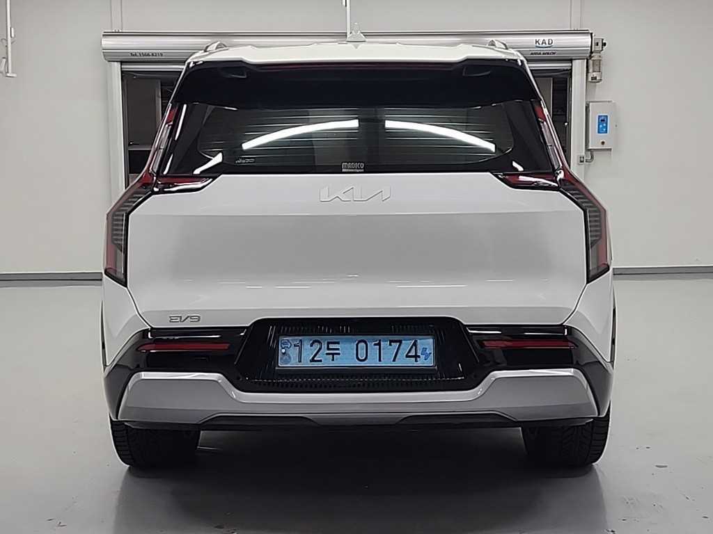 KIA EV9 - Vista 3