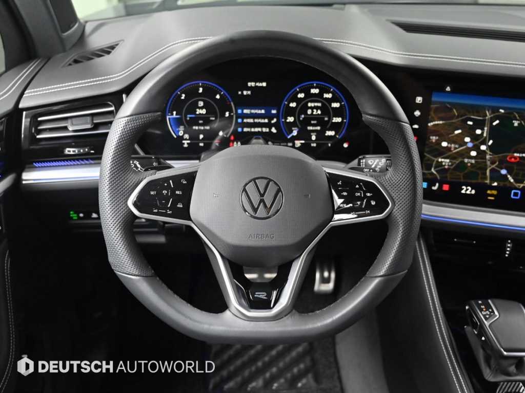 Volkswagen Touareg 2024 Negro - Importación desde Corea - HF Imports Iquique - Foto 13