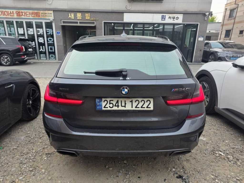 BMW 3 series - Vista 4