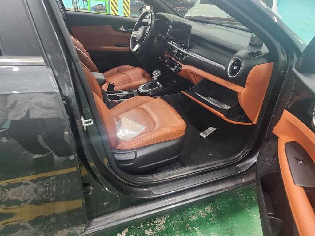 KIA K3 2023 Gris - Importación desde Corea - HF Imports Iquique - Foto 15