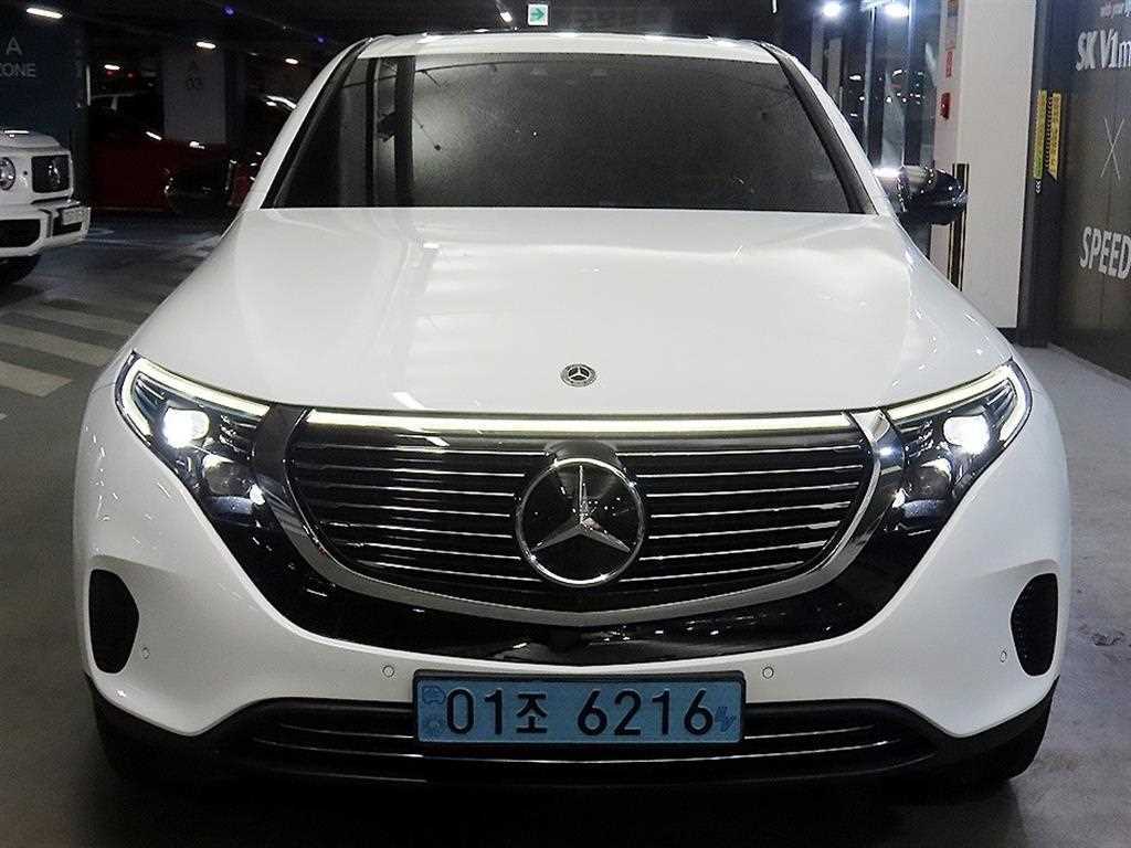 Mercedes Benz EQC - Vista 3