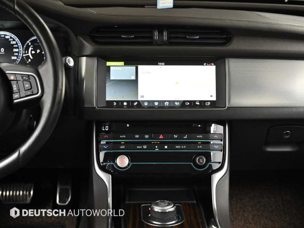 Jaguar XF 2017 - Importación desde Corea - HF Imports Iquique - Foto 14