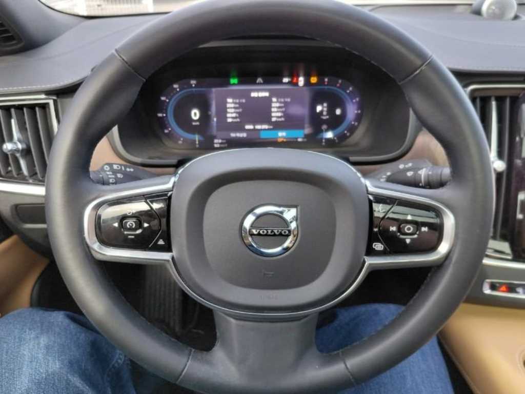 Volvo S90 - Vista 8