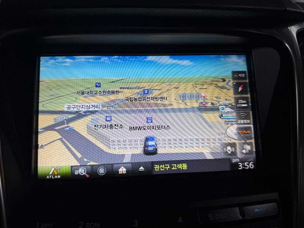 HYUNDAI Grandeur - Vista 7