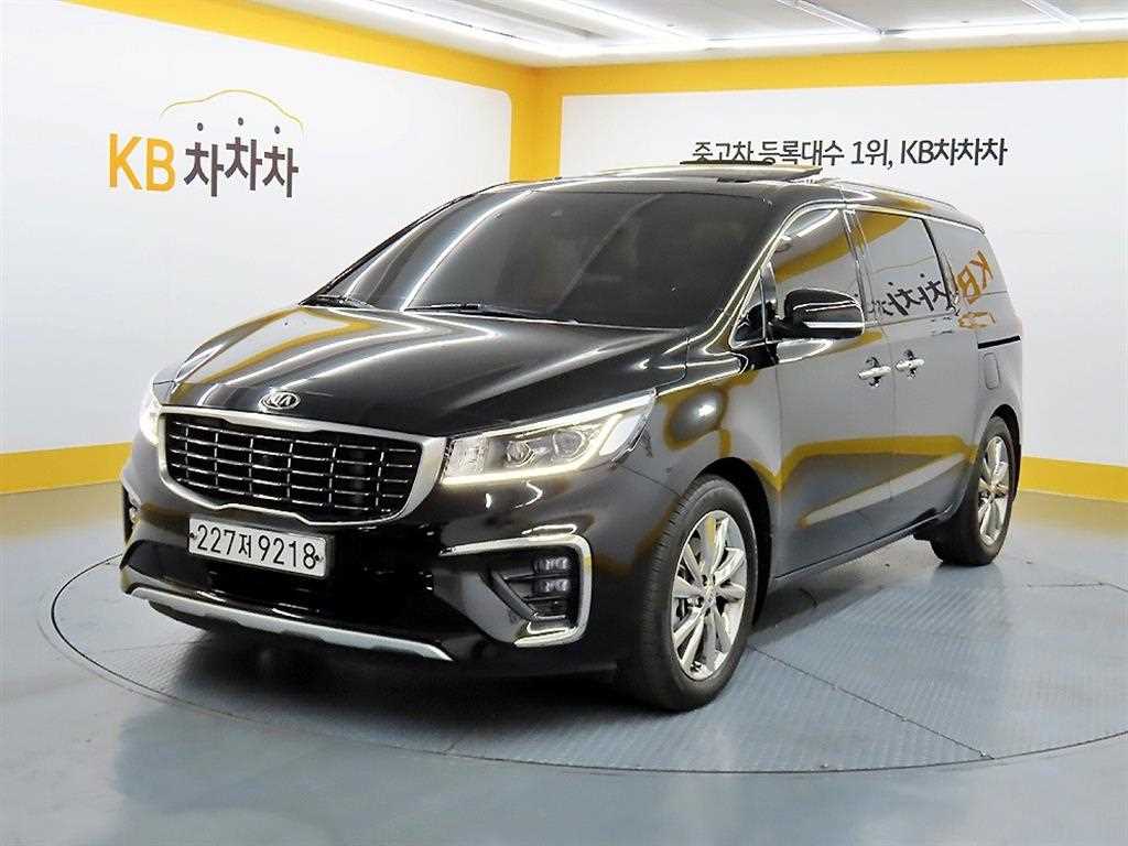 KIA Carnival - Vista 2