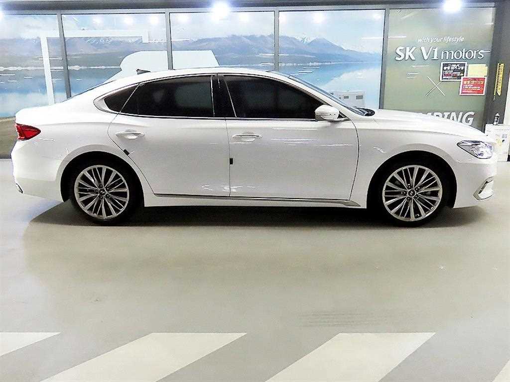 HYUNDAI Grandeur - Vista 3