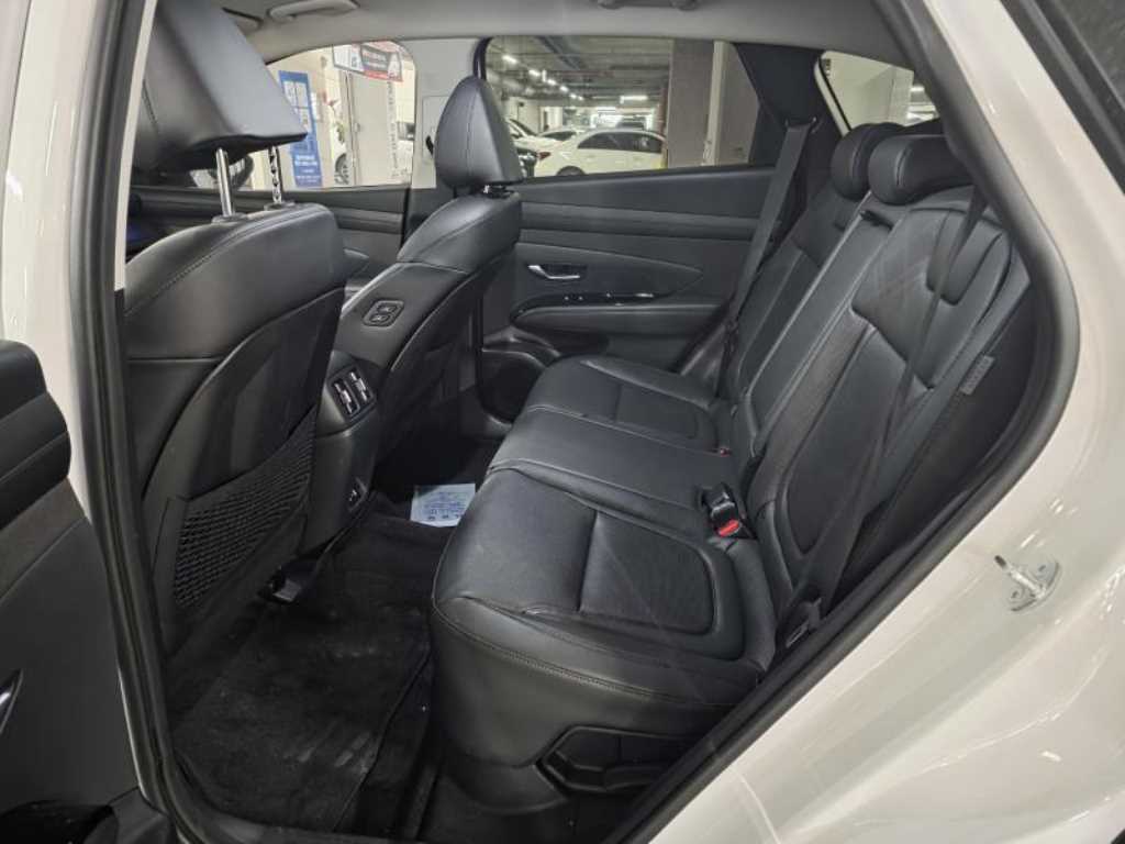 HYUNDAI Tucson - Vista 10