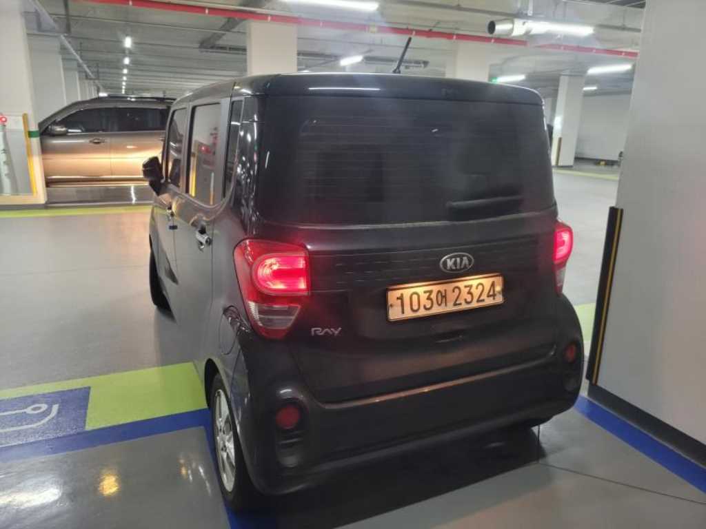 KIA Ray - Vista 3