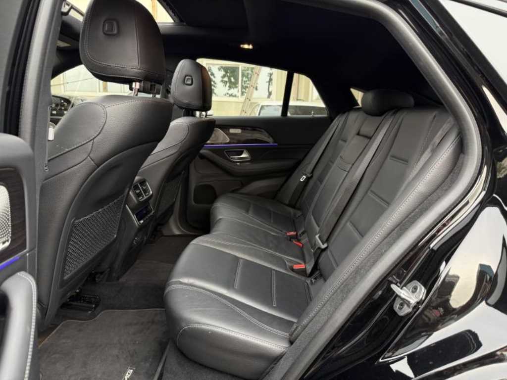 Mercedes Benz GLE Class - Vista 9