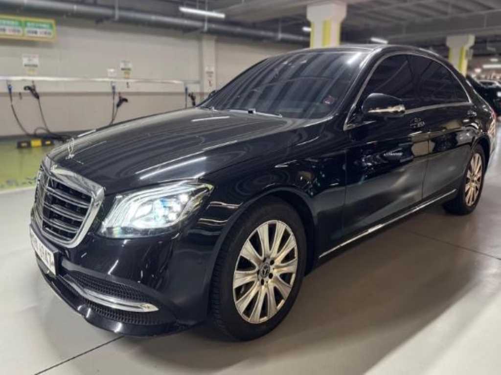 Mercedes Benz S Class - Vista 2