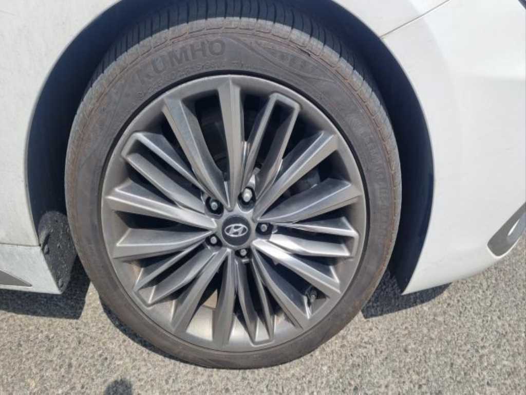 HYUNDAI Grandeur 2019 Blanco - Importación desde Corea - HF Imports Iquique - Foto 17
