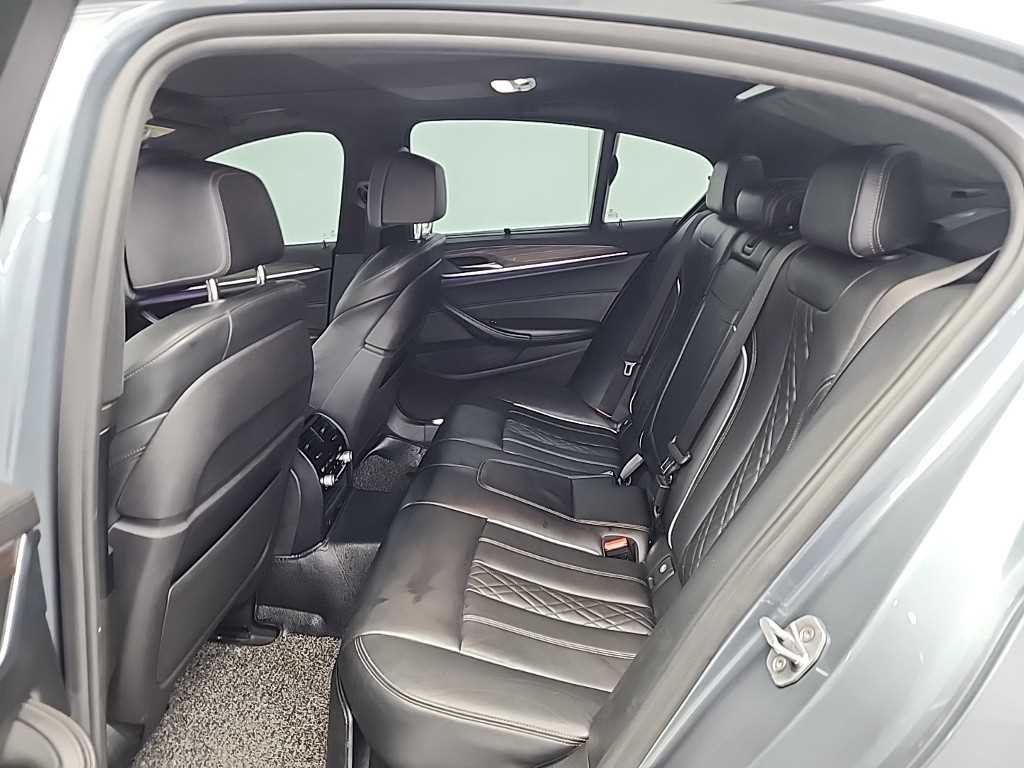 BMW 5 Series - Vista 12