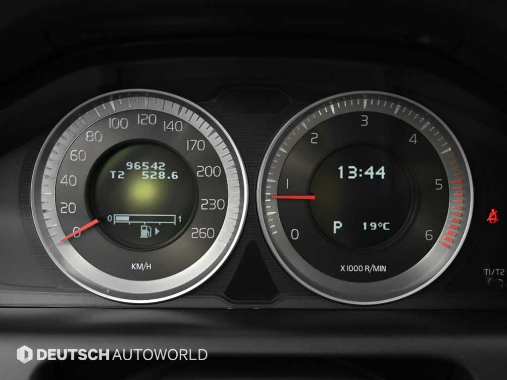 Volvo XC60 - Vista 8