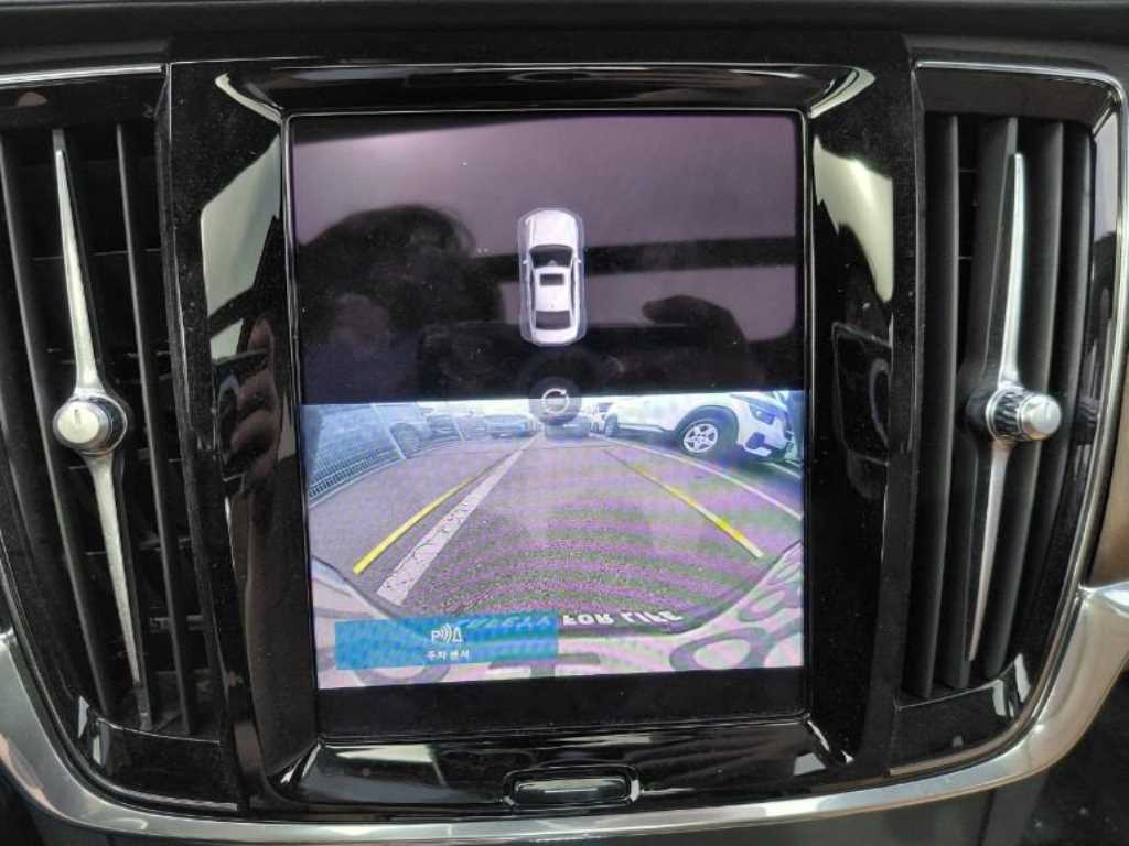 Volvo S90 - Vista 9