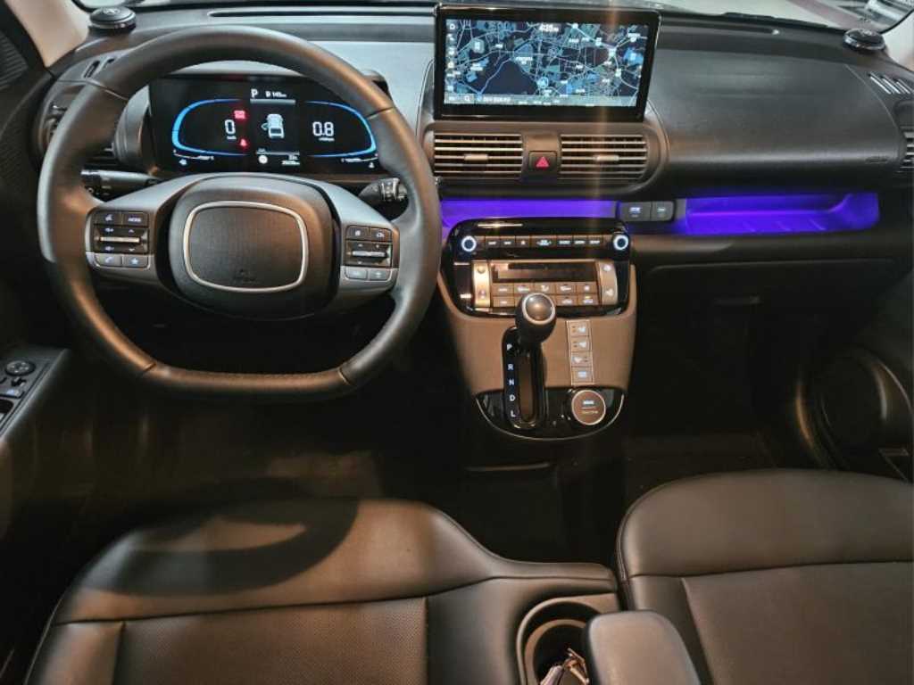 HYUNDAI Casper - Vista 4
