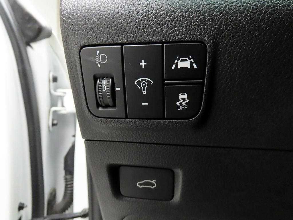 KIA K5 - Vista 12