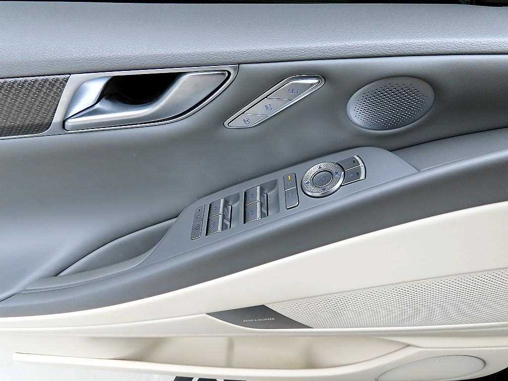 Genesis G80 - Vista 11