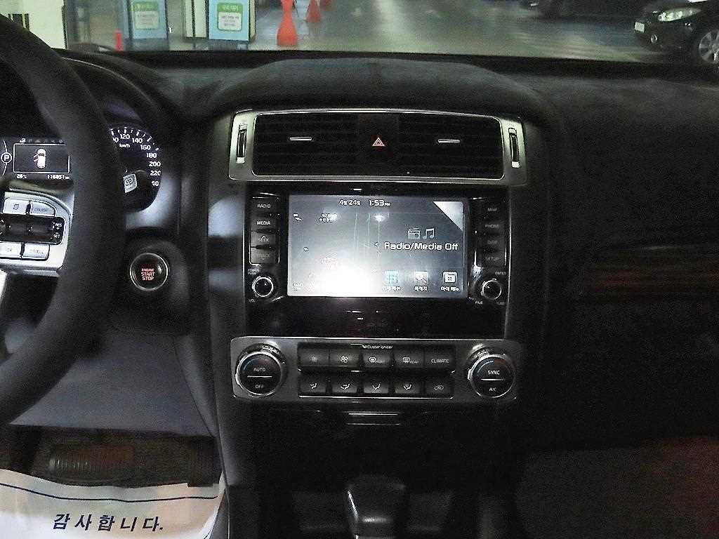 KIA Mohave - Vista 11