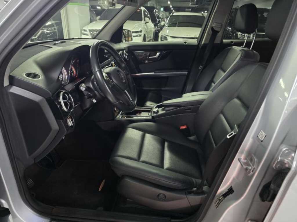 Mercedes Benz GLK Class - Vista 11