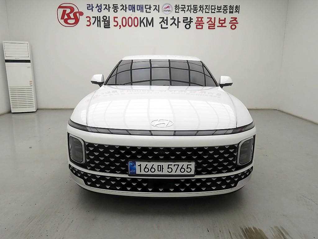 HYUNDAI Grandeur - Vista 2