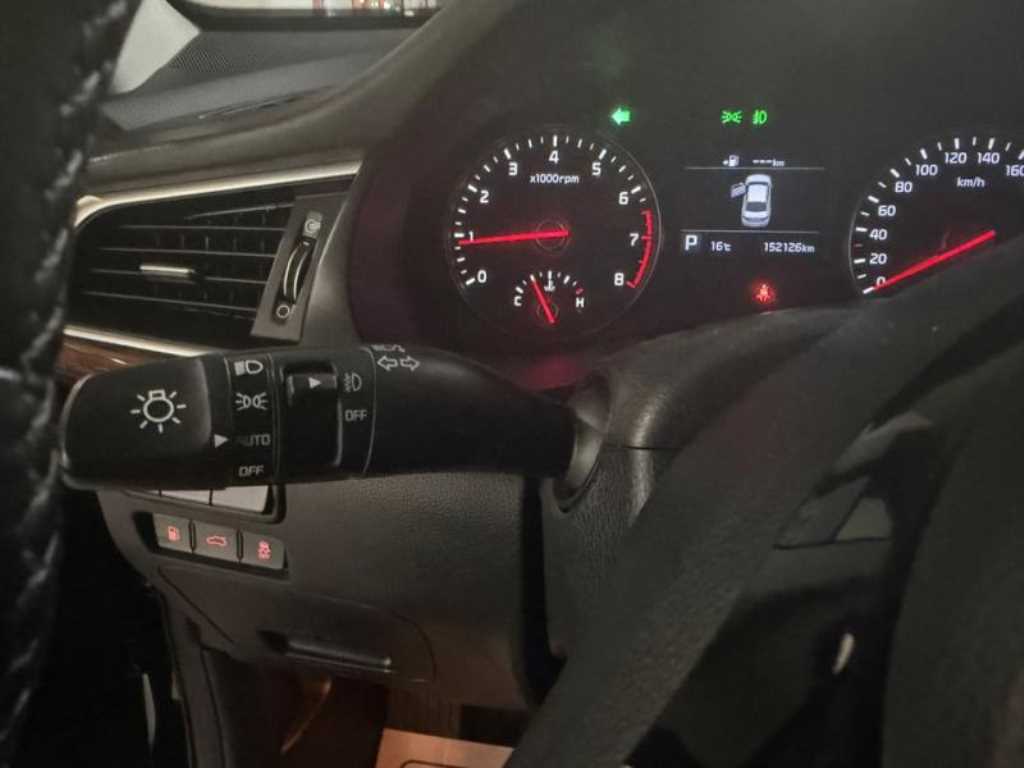 KIA K7 2016 Negro - Importación desde Corea - HF Imports Iquique - Foto 16