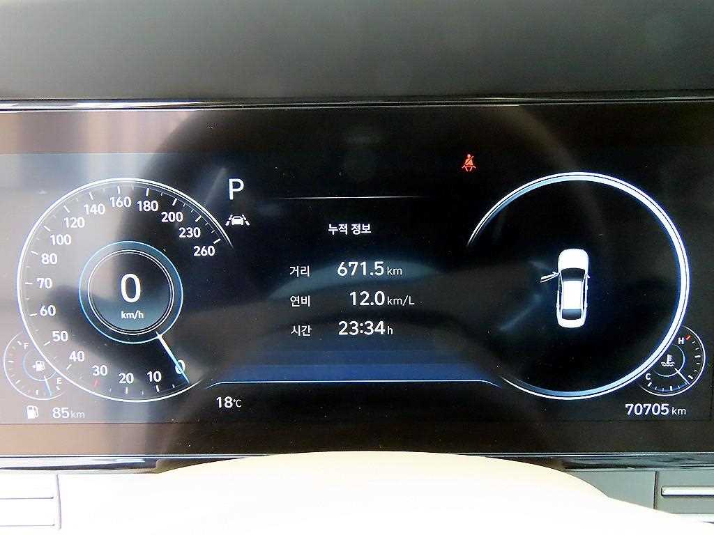 HYUNDAI Grandeur - Vista 9