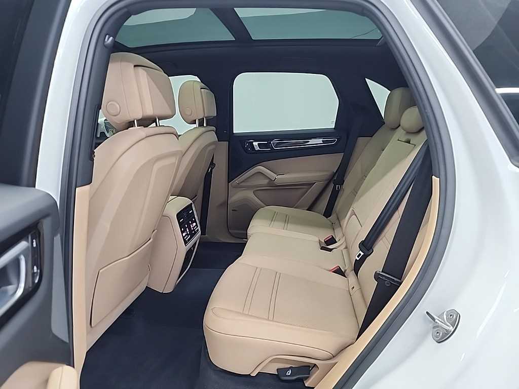 Porsche Cayenne - Vista 12