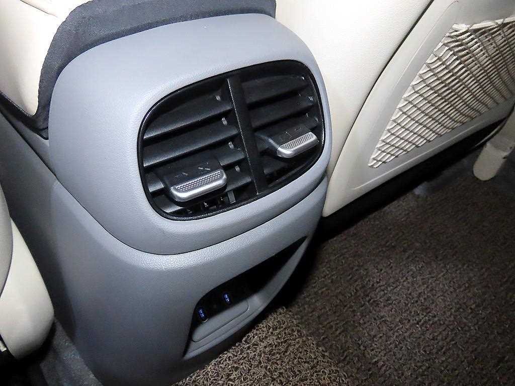 HYUNDAI Avante 2025 Gris - Importación desde Corea - HF Imports Iquique - Foto 17