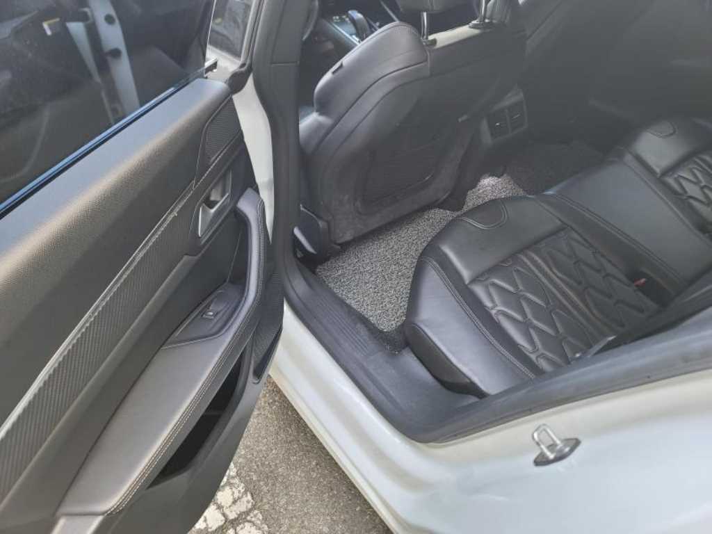 Peugeot 508 - Vista 9