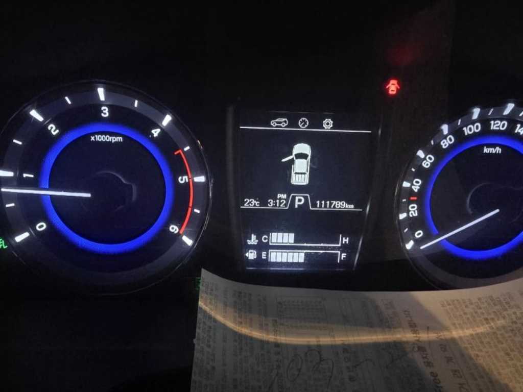 Ssangyong Rexton - Vista 3