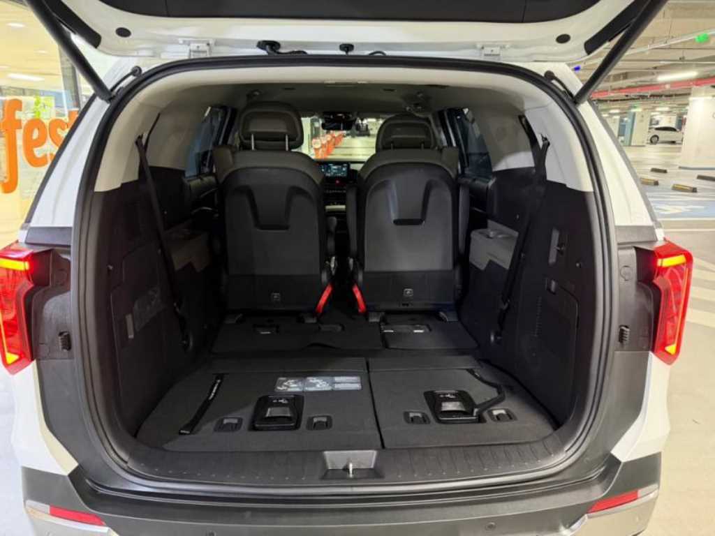 KIA Carnival 2024 Blanco - Importación desde Corea - HF Imports Iquique - Foto 18