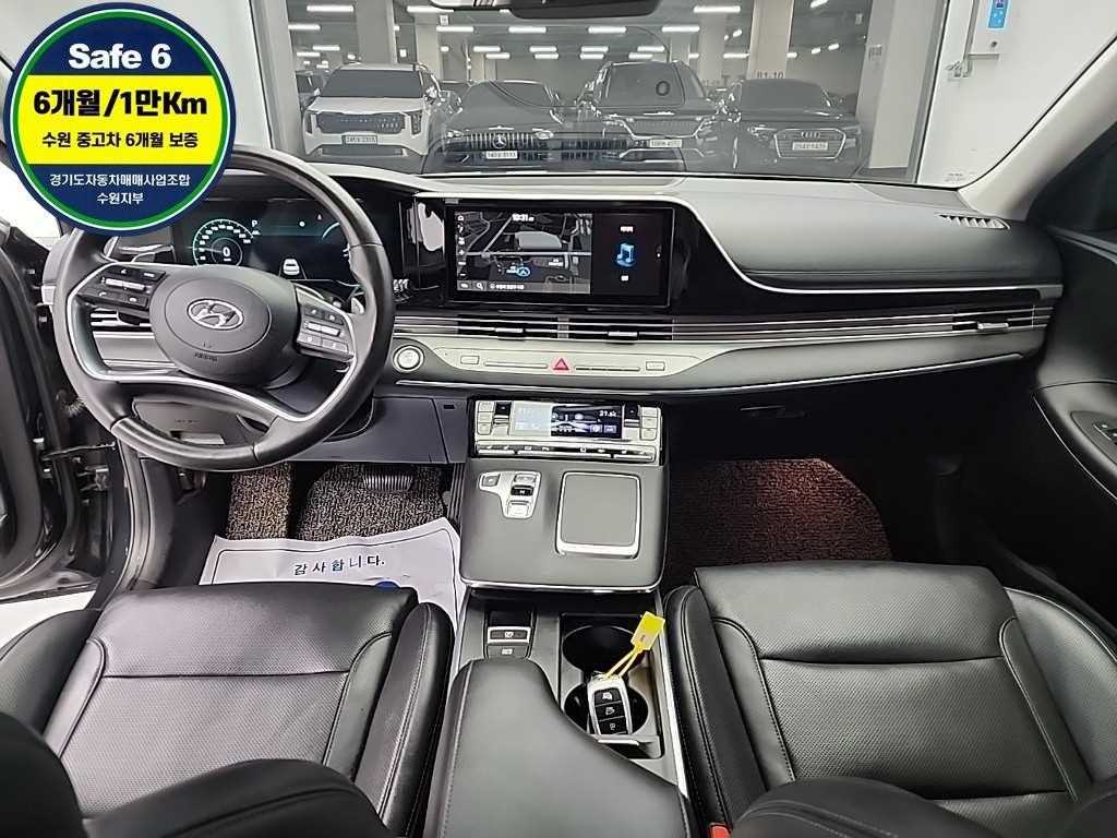 HYUNDAI Grandeur - Vista 7
