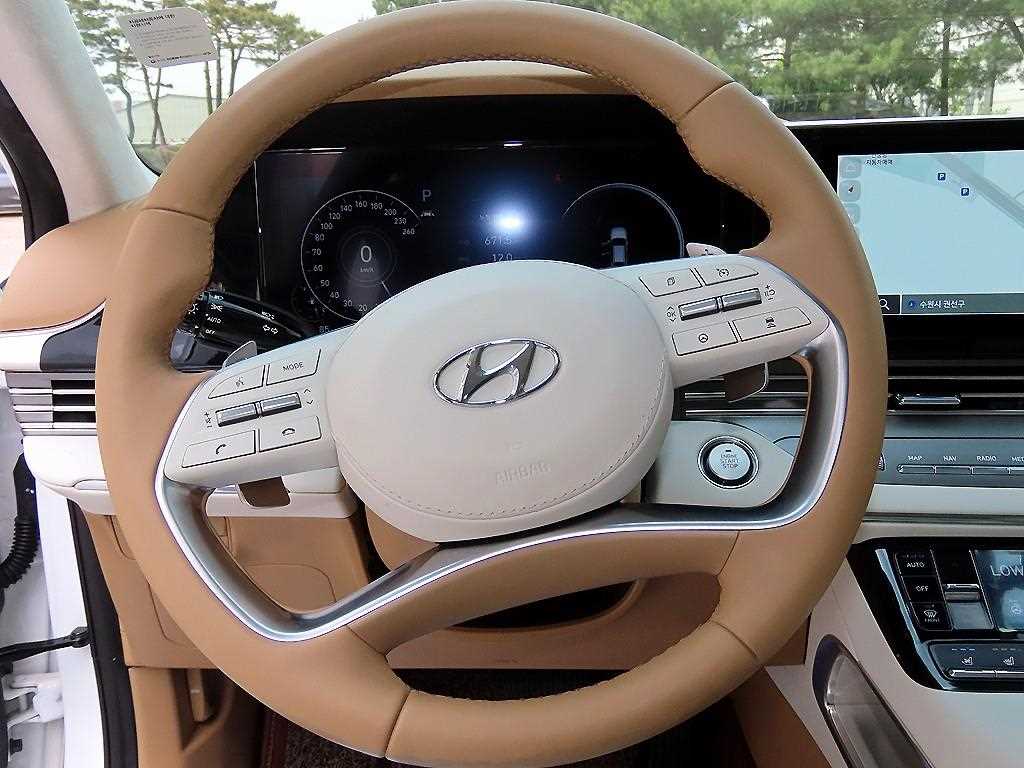 HYUNDAI Grandeur - Vista 8